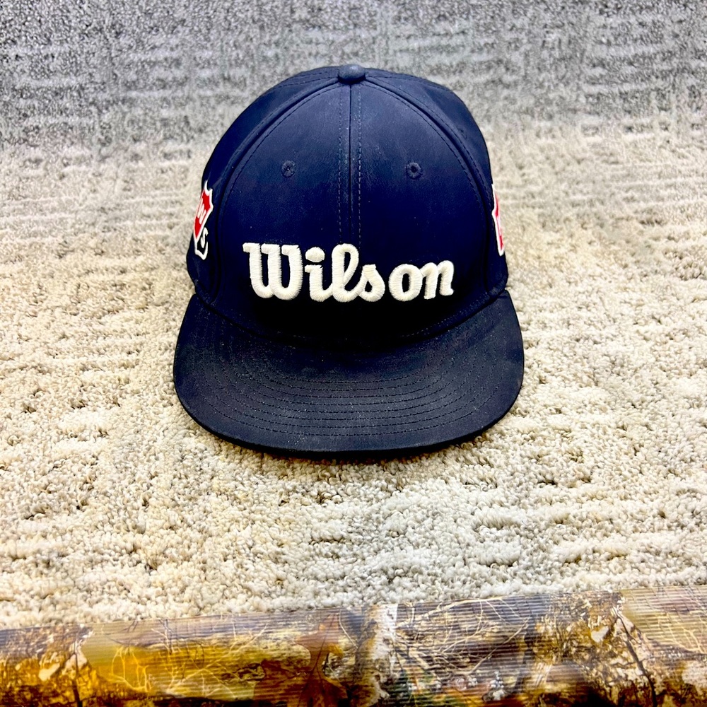 Wilson staff golf hat button back, great shape